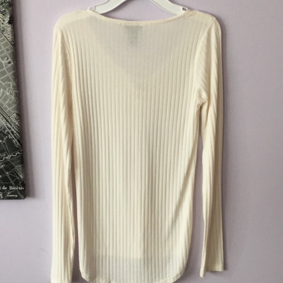 Rue 21 Long Sleeve Shirt - Picture 3 of 3